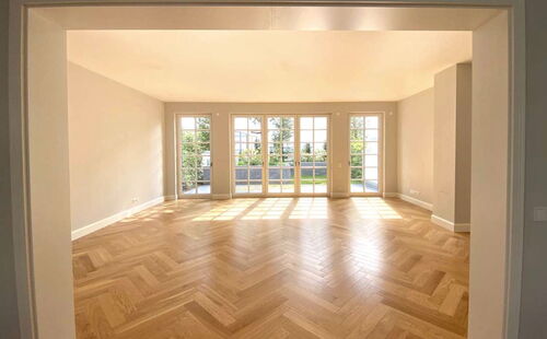 Townhouse in den Quirinus-Höfen · Immobilie, vermietet