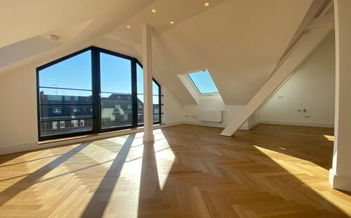 5-ZIMMER-MAISONETTE IN OBERKASSEL, Düsseldorf · Immobilie, verkauft